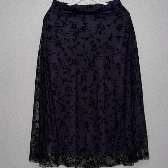 SHEIN Dresses & Skirts - Elegant Black Floral Skirt